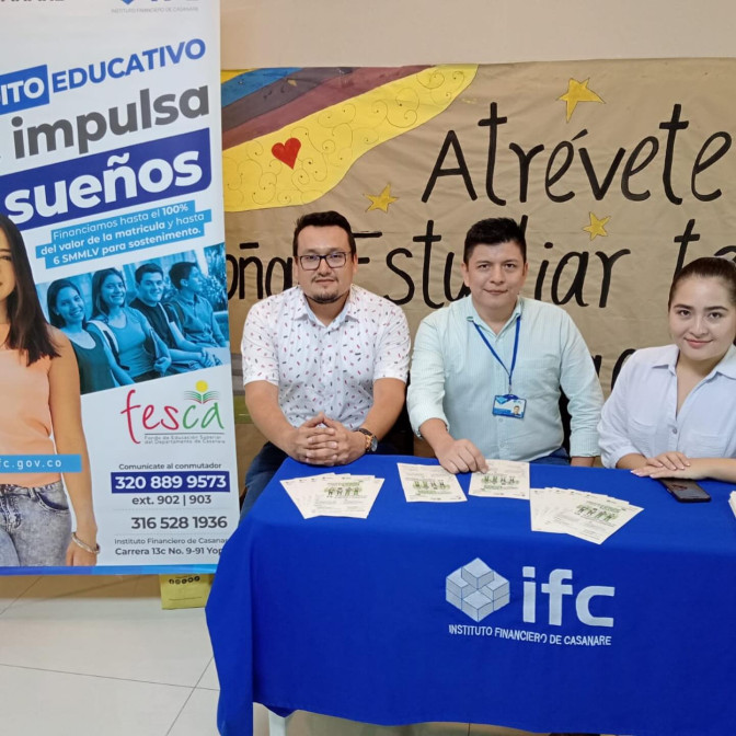 Los beneficios del crédito educativo fueron expuestos en la UNIREMINGTON por el IFC